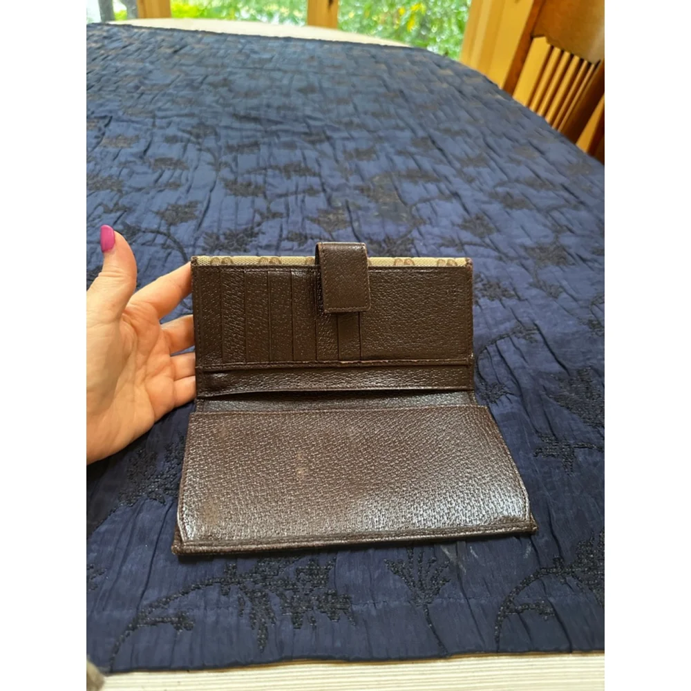 Gucci GG Beige & Brown Monogram Canvas & Leather Long Snap Wallet - Picture 16 of 16